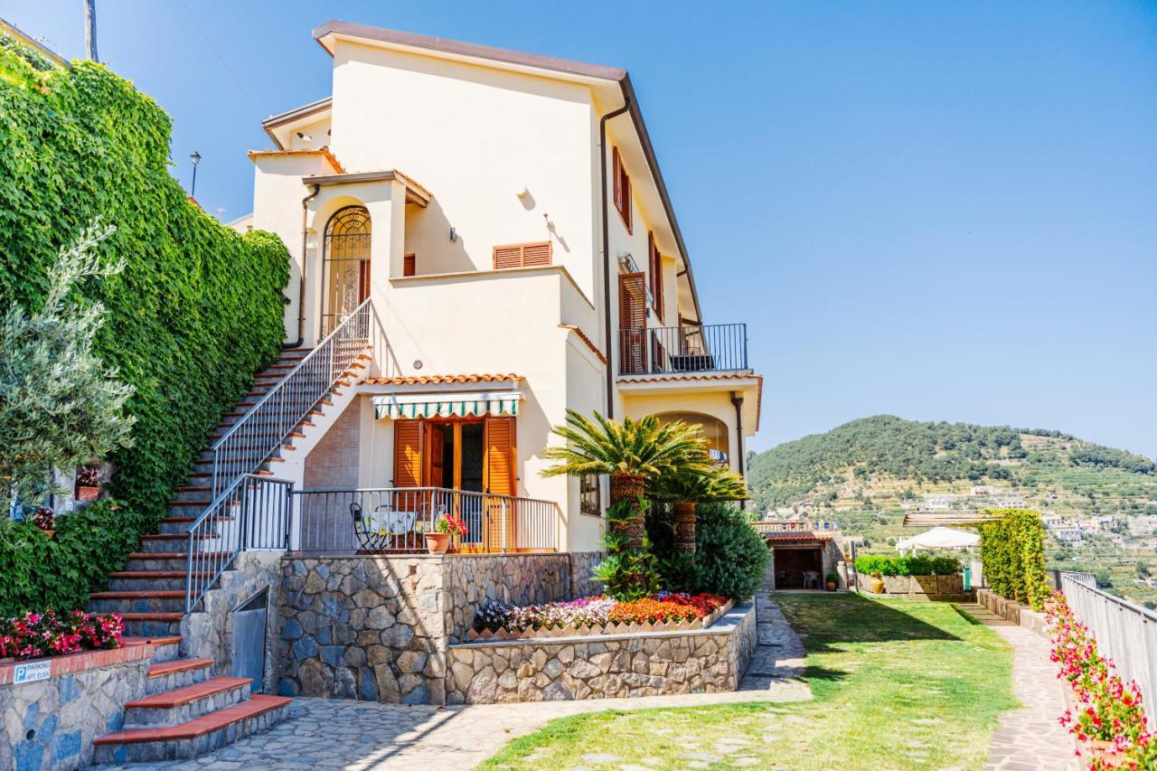 Appartamento Anna In Villa Laura Scala Luaran gambar